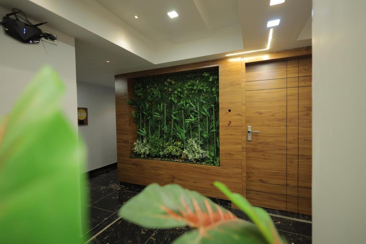 Hotel Rk Fortune Αχμπανταμπάντ Εξωτερικό φωτογραφία