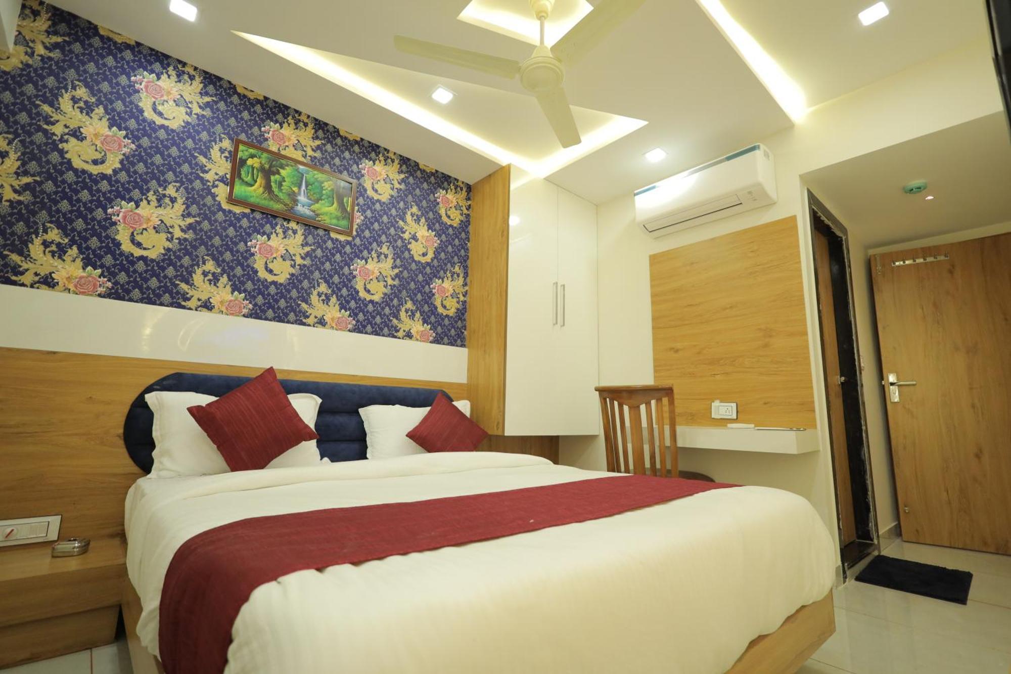 Hotel Rk Fortune Αχμπανταμπάντ Εξωτερικό φωτογραφία